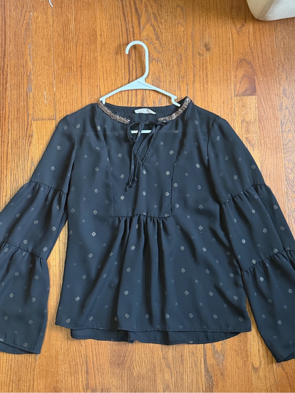Altar’d Stare Top